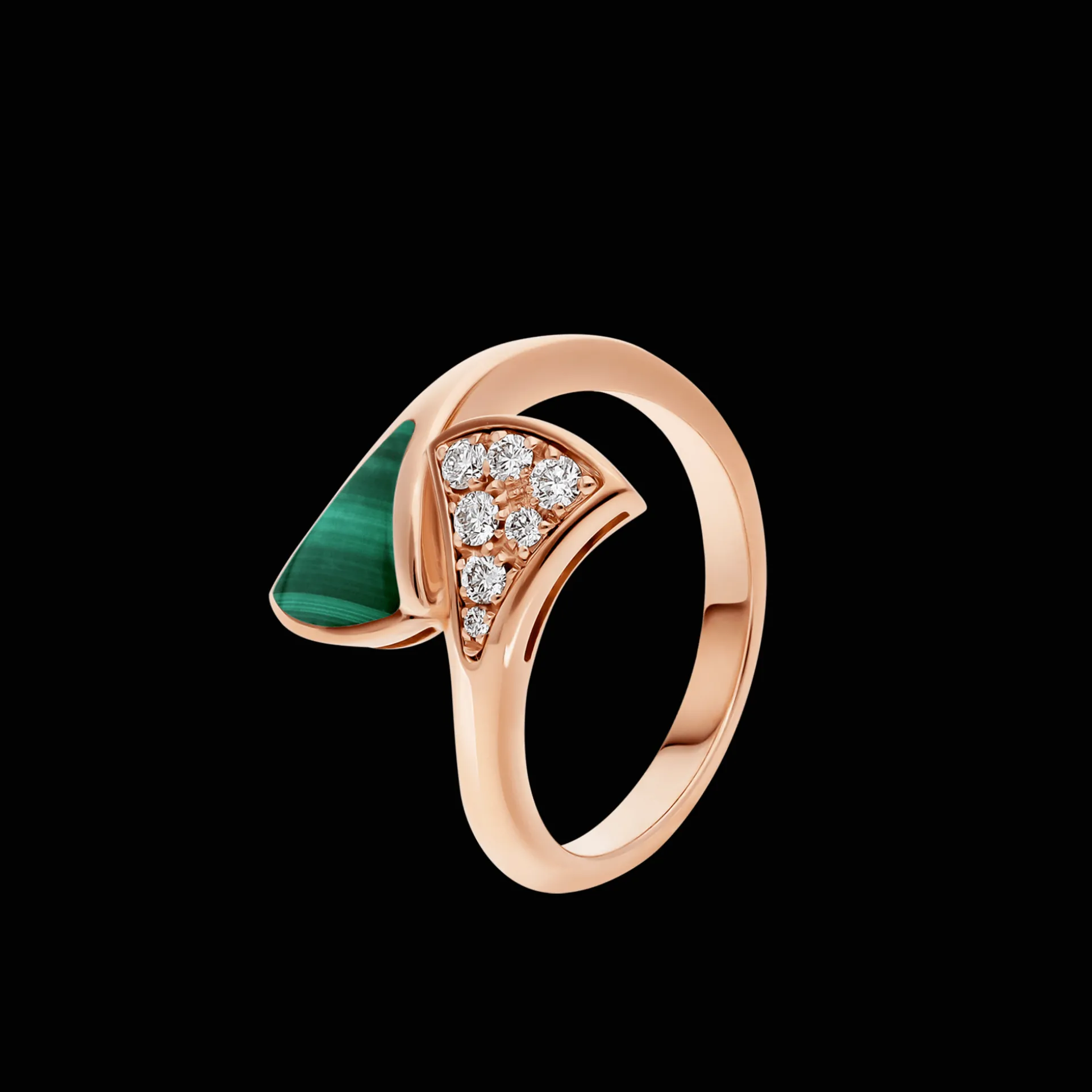 BVLGARI Divas’ Dream Ring Store