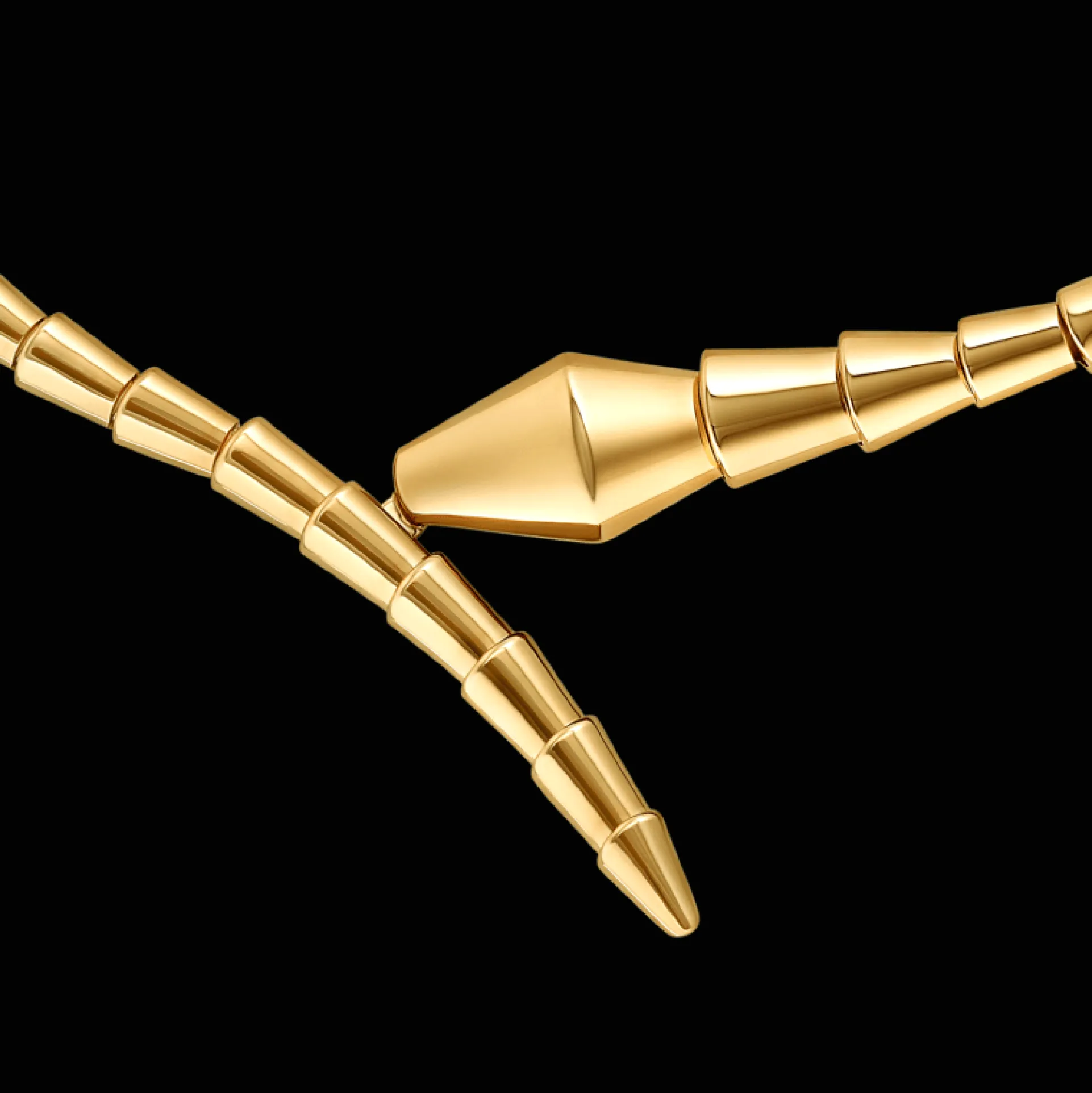BVLGARI Serpenti Viper Necklace Hot